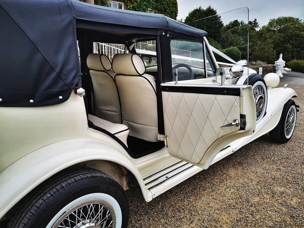 Beauford Wedding Car at Wood Hall Hotel, Wetherby